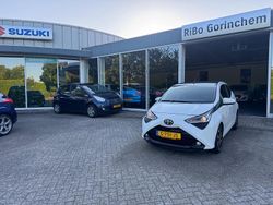 Wit Gebruikt 2019 Toyota Aygo X-cite Hatchback | € 12.750 (Iets duurder)