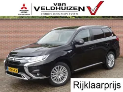 Zwart Gebruikt 2021 Mitsubishi Outlander SUV | € 25.950 (Goede deal)