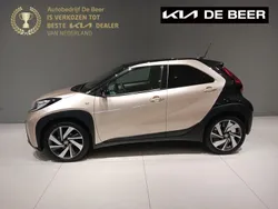 Bruin Gebruikt 2022 Toyota Aygo Limited Hatchback | € 17.940 (Eerlijke prijs)