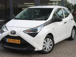 Wit Gebruikt 2019 Toyota Aygo Hatchback | € 9.950 (Goede deal)