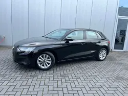 Zwart Gebruikt 2023 Audi A3 Proline Hatchback | € 25.945 (Super prijs)