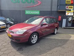 Rood Gebruikt 2003 Ford Focus Stationwagen | € 1.975 (Iets duurder)