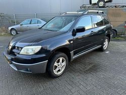 Zwart Gebruikt 2005 Mitsubishi Outlander Invite+ SUV | € 1.050 (Super prijs)
