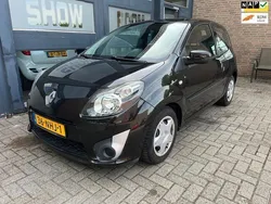 Zwart Gebruikt 2010 Renault Twingo Authentique Hatchback | € 2.995 (Eerlijke prijs)