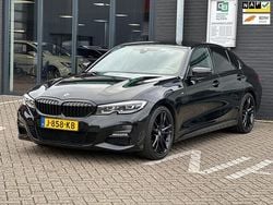 Zwart Gebruikt 2020 BMW 320 Executive Sedan | € 27.499 (Eerlijke prijs)