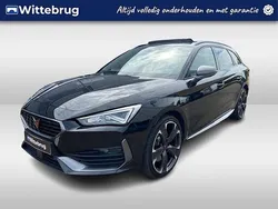 Zwart Gebruikt 2021 Cupra Leon Stationwagen | € 28.950 (Eerlijke prijs)