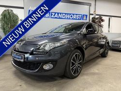 Zwart Gebruikt 2013 Renault Mégane GT Line Bose Edition Hatchback | € 5.495 (Eerlijke prijs)