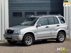 Grijs Gebruikt 2003 Suzuki Grand Vitara SUV | € 6.750 (Eerlijke prijs)
