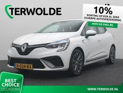 Wit Gebruikt 2020 Renault Clio V Zen Hatchback | € 13.840 (Iets duurder)