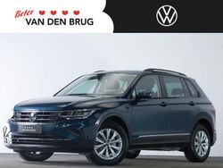 Blauw Gebruikt 2022 VW Tiguan Life SUV | € 31.195 (Super prijs)