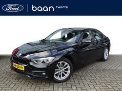 Zwart Gebruikt 2018 BMW 318 Executive Sedan | € 18.900 (Goede deal)