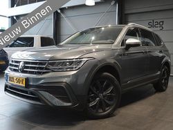 Grijs Gebruikt 2024 VW Tiguan Allspace R-line SUV | € 40.900 (Super prijs)