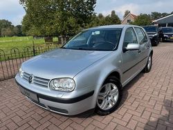 Grijs Gebruikt 2002 VW Golf IV Comfortline Hatchback | € 5.750