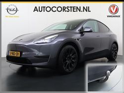 Grijs (metallic) Gebruikt 2023 Tesla Model Y RWD SUV | € 34.895 (Eerlijke prijs)