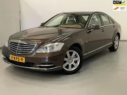 Bruin Gebruikt 2010 Mercedes S400 Sedan | € 17.750 (Duur)