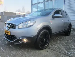 Grijs, metallic lak Gebruikt 2010 Nissan Qashqai Tekna SUV | € 7.995 (Iets duurder)