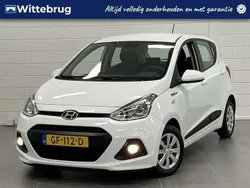 Wit Gebruikt 2015 Hyundai i10 Comfort Hatchback | € 8.425 (Eerlijke prijs)