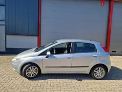 Grijs Gebruikt 2007 Fiat Grande Punto Emotion Hatchback | € 999 (Iets duurder)
