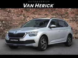Grijs, metallic lak Gebruikt 2022 Skoda Kamiq Business Line SUV | € 20.945 (Goede deal)