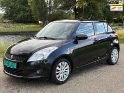 Zwart Gebruikt 2012 Suzuki Swift Comfort Hatchback | € 5.995 (Super prijs)