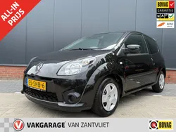 Zwart Gebruikt 2011 Renault Twingo Collection Hatchback | € 4.245 (Eerlijke prijs)