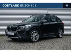 Zwart Gebruikt 2022 BMW X1 Comfort Edition SUV | € 33.450 (Eerlijke prijs)