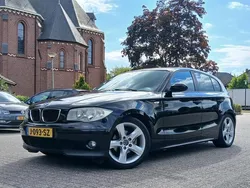 Zwart Gebruikt 2005 BMW 116 Hatchback | € 1.899 (Eerlijke prijs)