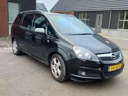 Zwart Gebruikt 2006 Opel Zafira Executive MPV | € 3.725 (Eerlijke prijs)