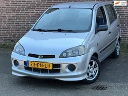 Grijs Gebruikt 2004 Daihatsu Young Rv MPV | € 1.945 (Eerlijke prijs)