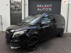 Zwart Gebruikt 2020 Mercedes V220 MPV | € 41.950 (Eerlijke prijs)