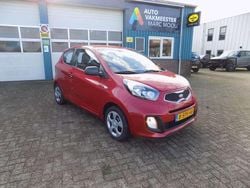 Rood Gebruikt 2013 Kia Picanto Hatchback | € 4.999 (Goede deal)