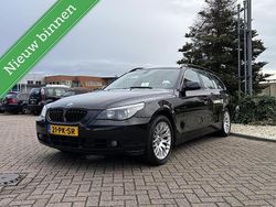 Zwart Gebruikt 2004 BMW 530 Stationwagen | € 2.499 (Eerlijke prijs)