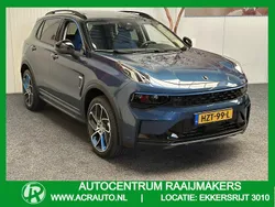Blauw, metallic lak Gebruikt 2023 Lynk & Co 01 SUV | € 26.840 (Goede deal)