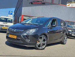 Zwart Gebruikt 2012 Opel Zafira Tourer Cosmo MPV | € 9.499 (Eerlijke prijs)