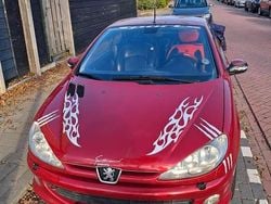 Rood Gebruikt 2003 Peugeot 206 CC Cabriolet | € 800 (Goede deal)