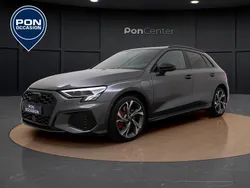 Grijs, metallic lak Gebruikt 2022 Audi A3 Sportback e-tron Competition Sedan | € 33.950 (Goede deal)
