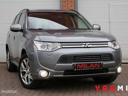 Grijs Gebruikt 2013 Mitsubishi Outlander P-HEV Intense+ SUV | € 9.999 (Goede deal)