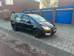Zwart, metallic lak Gebruikt 2008 Ford Galaxy Ghia MPV | € 1.991 (Super prijs)