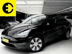 Zwart Gebruikt 2022 Tesla Model Y Long Range SUV | € 38.950 (Eerlijke prijs)