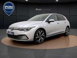 Zilver Gebruikt 2022 VW Golf VIII Style Hatchback | € 23.850 (Goede deal)