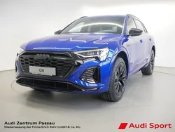 Blauw Gebruikt 2023 Audi Q8 e-tron S-Line SUV | € 61.399 (Eerlijke prijs)