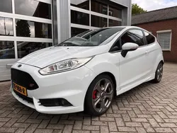 Wit Gebruikt 2014 Ford Fiesta ST Hatchback | € 11.950 (Eerlijke prijs)