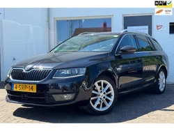 Zwart Gebruikt 2013 Skoda Octavia Business Line Stationwagen | € 8.947 (Eerlijke prijs)