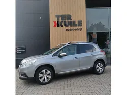 Grijs Gebruikt 2015 Peugeot 2008 Allure SUV | € 8.975 (Eerlijke prijs)