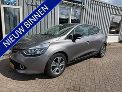 Grijs Gebruikt 2015 Renault Clio IV Night&Day Hatchback | € 5.999 (Eerlijke prijs)