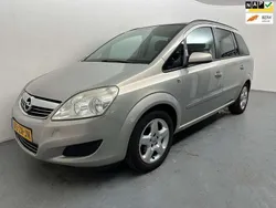 Grijs Gebruikt 2008 Opel Zafira Business MPV | € 2.400