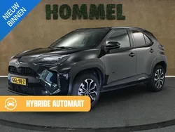 Zwart Gebruikt 2024 Toyota Yaris Cross Plus SUV | € 30.645 (Iets duurder)