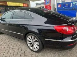 Zwart Gebruikt 2009 VW CC Sedan | € 7.400 (Eerlijke prijs)
