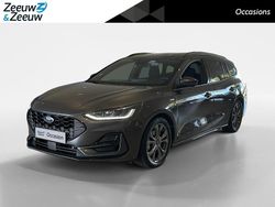 Grijs Gebruikt 2024 Ford Focus ST-Line Stationwagen | € 25.845 (Iets duurder)