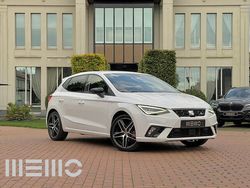 Wit Gebruikt 2017 Seat Ibiza Business Hatchback | € 10.950 (Eerlijke prijs)